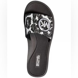 MICHAEL Michael Kors Charm Sandals - Size 10